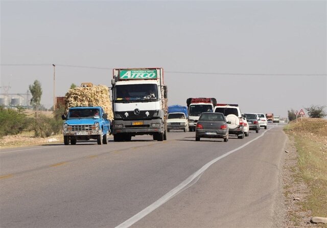 افزایش ۹ درصدی تردد در محورهای ورودی استان یزد/ کاهش ۴۳ درصدی جانباختگان جاده‌ای