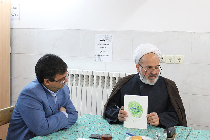 http://www.yazdfarda.com/media/news_gal/03_1.JPG
