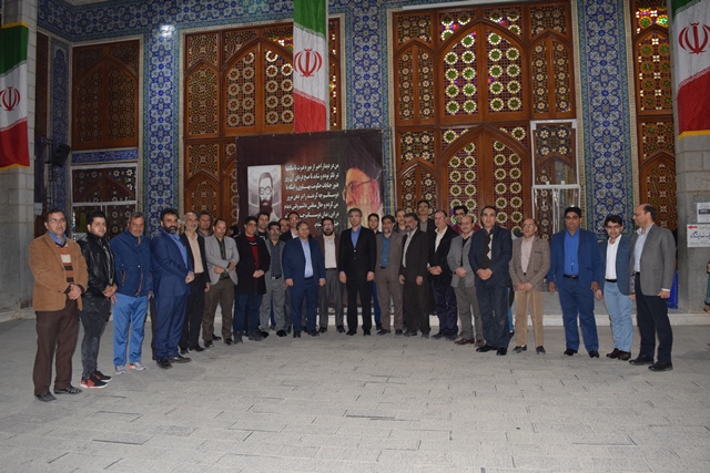 http://www.yazdfarda.com/media/news_gal/DSC_0134.JPG