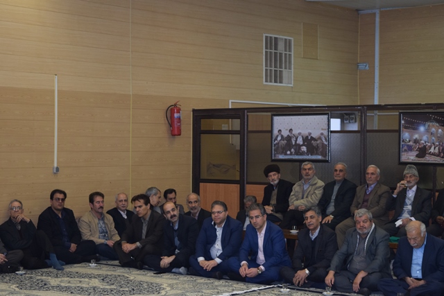 http://www.yazdfarda.com/media/news_gal/DSC_0273.JPG