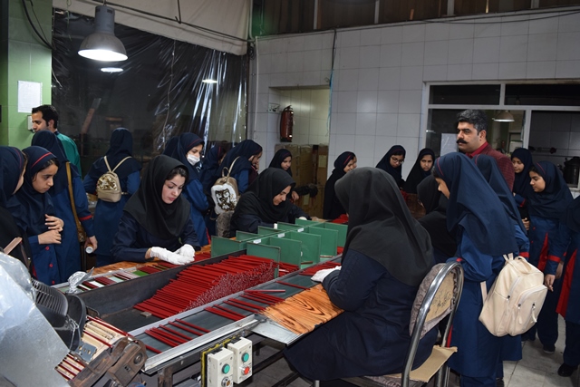 http://www.yazdfarda.com/media/news_gal/DSC_0300.JPG
