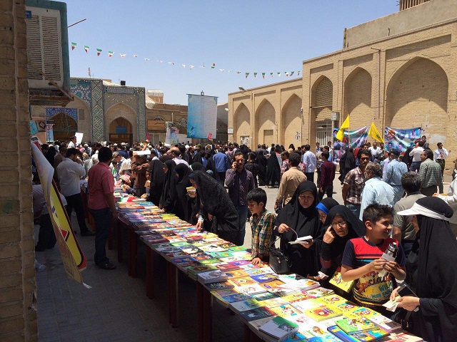 محمد حسین تقوایی زحمتکش : یزدفردا : گزارش تصویری اختصاصی: حواشی راهپیمای روز جهانی قدس در یزد