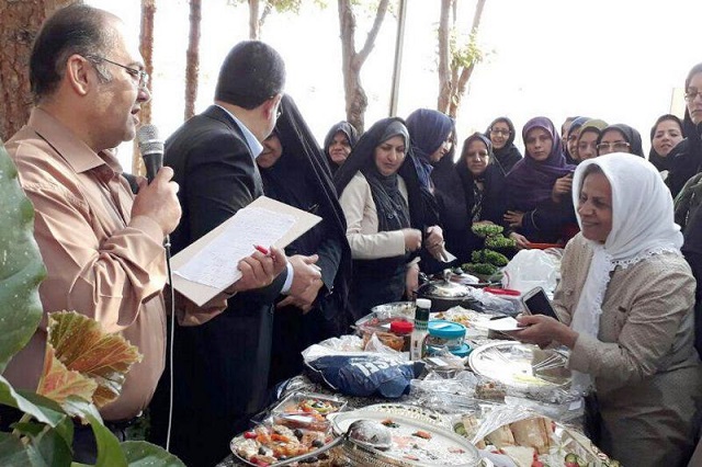 یزد فردا: گزارش تصویری: جشنواره طبخ غذا در پارک وحدت یزد