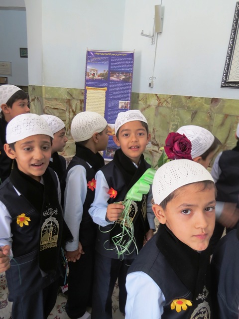 جشن شكوفايي قران در طبس برگزار شد + تصاوير http://www.yazdfarda.com/media/news_gal/file_70597.jpeg