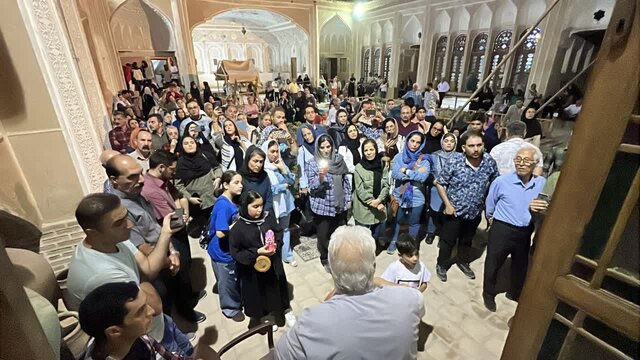 استقبال گردشگران داخلی و خارجی از موزه آب در یزد