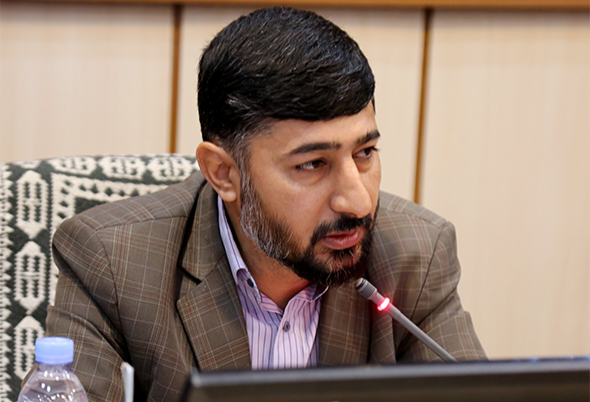 افزایش ساخت‌وسازهای خارج از ضابطه و حذف پارکینگ‌ها و انسداد پیاده‌روها در یزد نگران‌کننده است