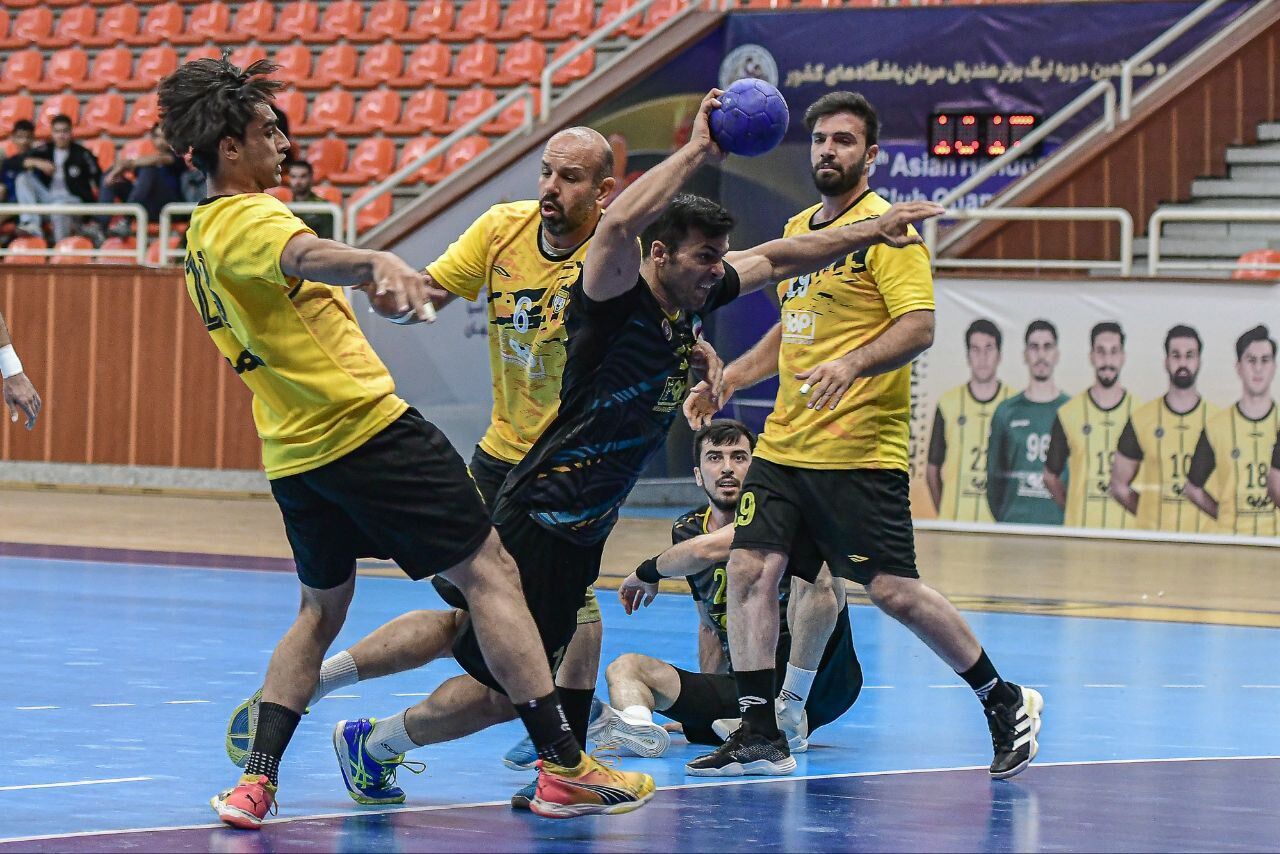 لیگ برتر هندبال؛‌ سنگ آهن بافق بر نفت و گاز گچساران غلبه کرد