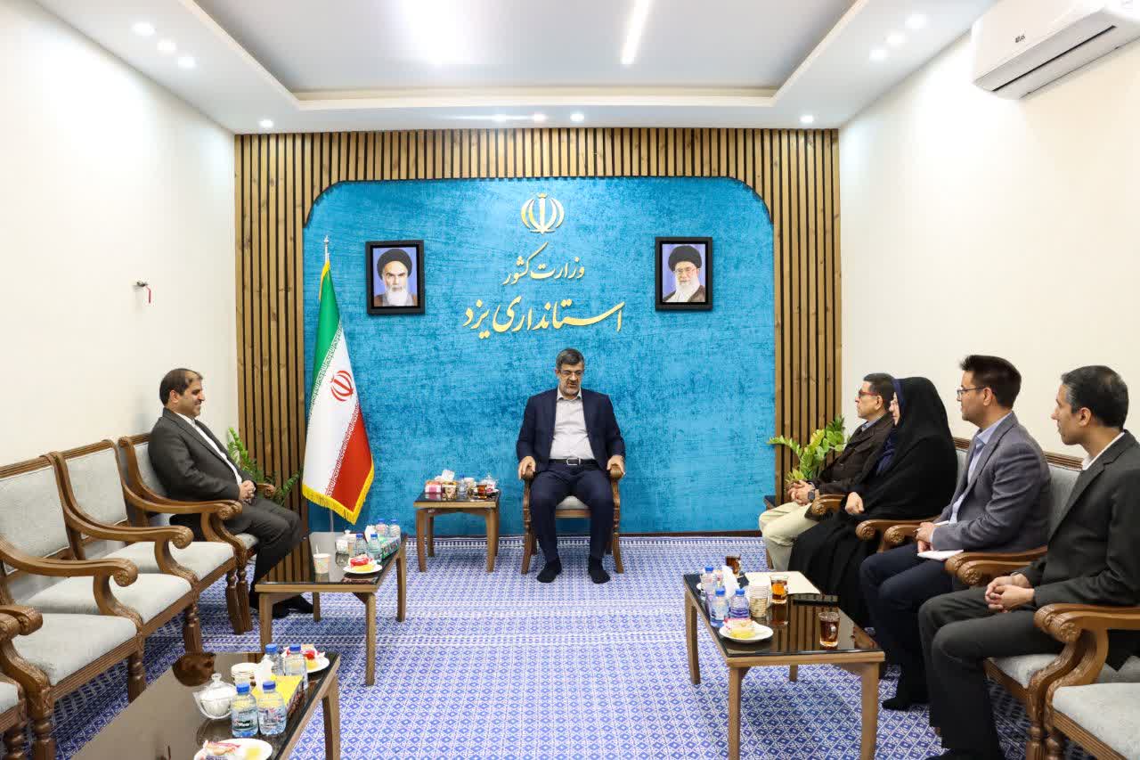 سرمایه‌گذاری بزرگ گروه اهداف در یزد: احداث نیروگاه خورشیدی ۵۰۰ مگاواتی