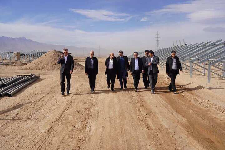 مجوزهای غیرفعال نیروگاههای خورشیدی مانع توسعه است مجوزهای غیرفعال نیروگاههای خورشیدی مانع توسعه است