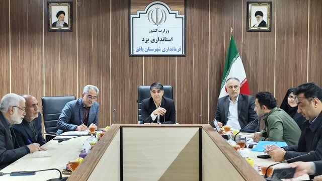 معتمدین محلی یاریگر دولت در برگزاری انتخابات هستند