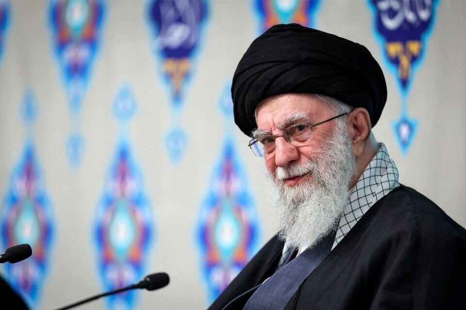 مراسم چهلم تدفین قائد شهید امت در مسجد روضه محمدیه یزد