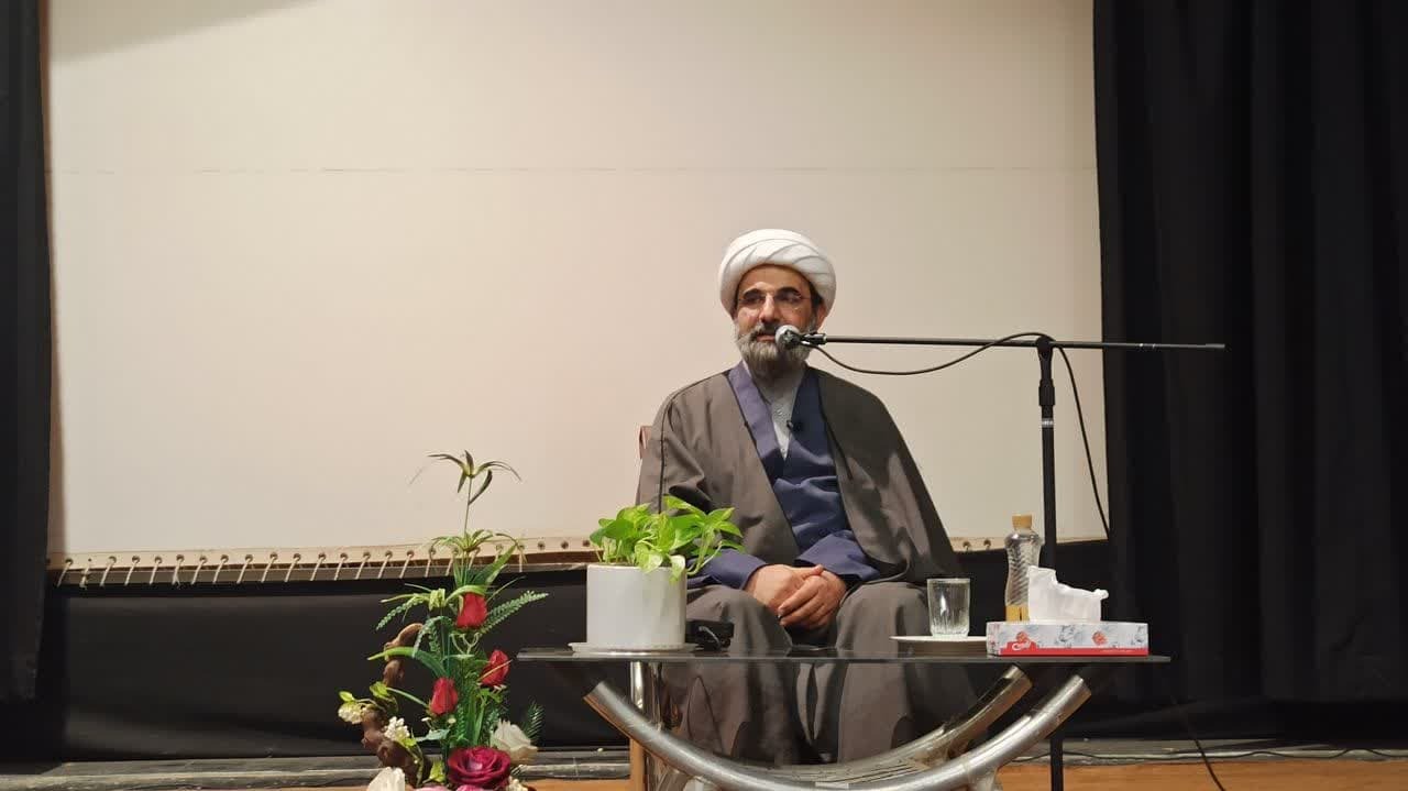 وظیفه ما گسترش شناخت حضرت علی (ع) است