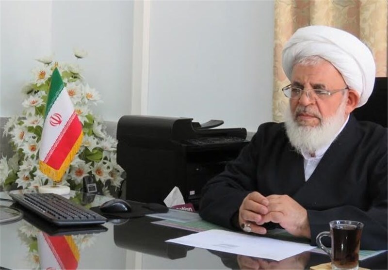 پیام تسلیت نماینده ولی فقیه در استان و امام جمعه یزد در پی ارتحال آیت الله امامی کاشانی