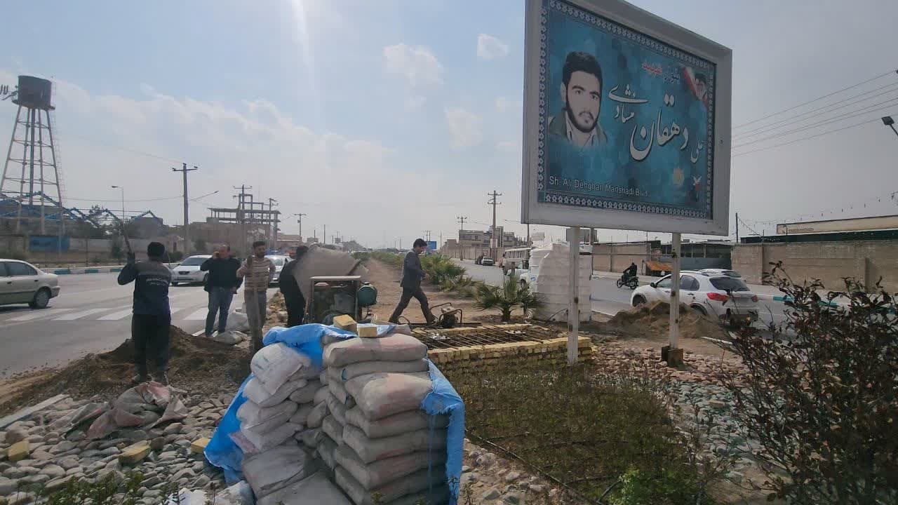 رونمایی از یادبود شهید علی دهقان منشادی در یزد