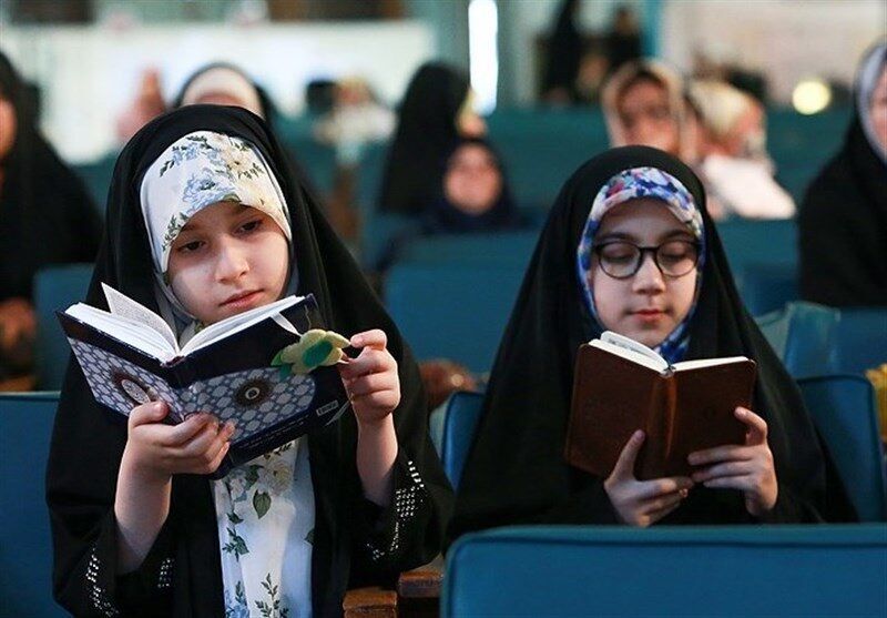 برگزاری مسابقات قرآن، عترت و نماز دانش آموزی در یزد