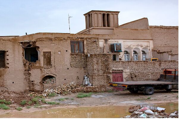 ۵۰ میلیارد تومان خسارت جبران سیل در استان یزد توزیع شد