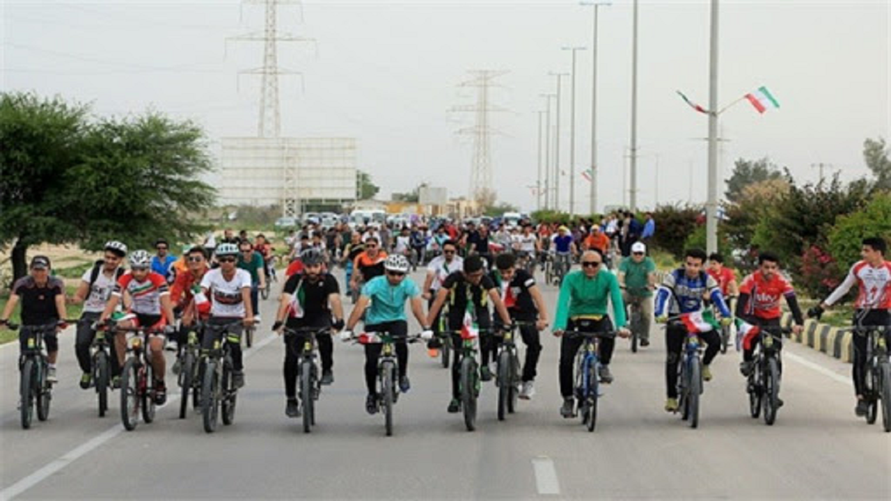 برگزاری همایش دوچرخه سواری پنجشنبه‌های بدون خودروی در یزد