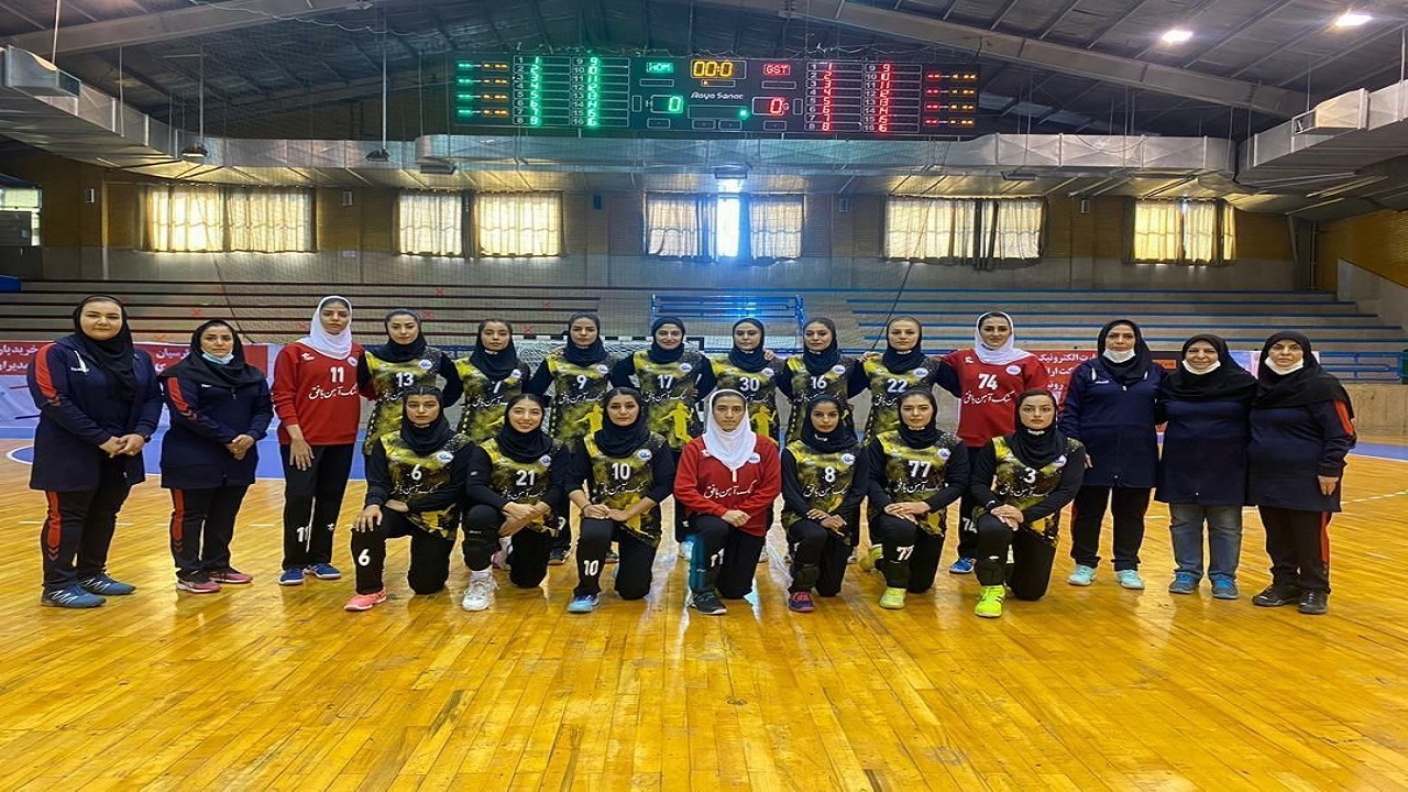  تیم هندبال سنگ آهن بافق نتیجه را به حریف قدرتمند خود واگذار کرد