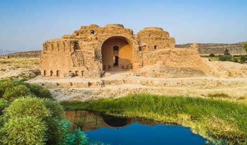 آتشکده آذرفرنبغ؛ جاذبه‌ای منحصر به فرد در فارس