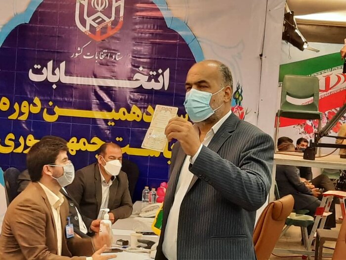 محمد رضا صباغیان، در انتخابات ریاست جمهوری سیزدهم ثبت نام کرد