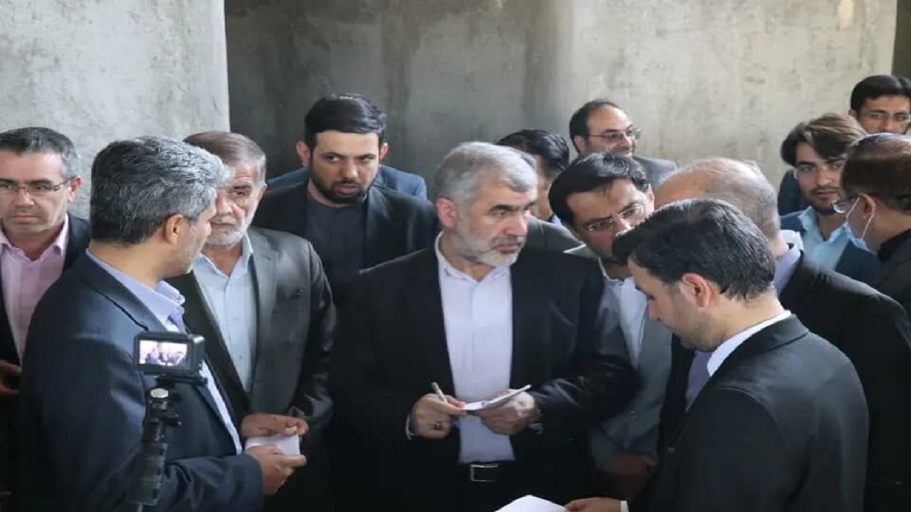 مصوبات سفر نایب رئیس مجلس در استان یزد