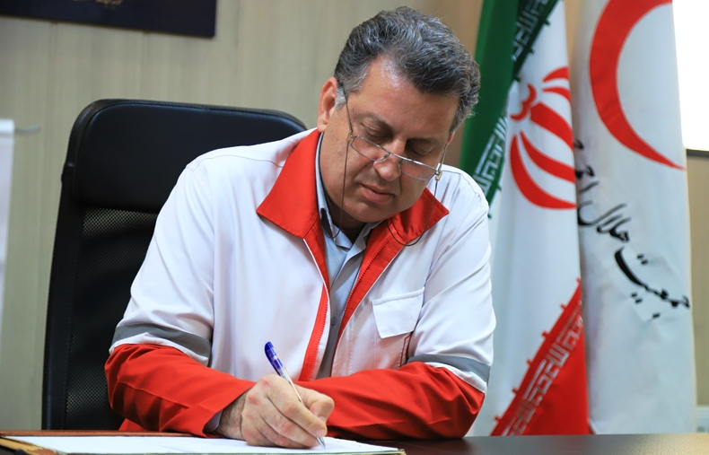 پیام تقدیر مدیرعامل جمعیت هلال احمر استان یزد ازتلاش اعضا تیم امدادی و درمانی هلال احمر استان در اربعین حسینی