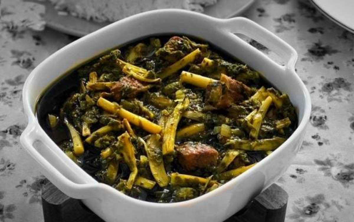 طرز تهیه خورشت کنگر مخصوص مرحله به مرحله