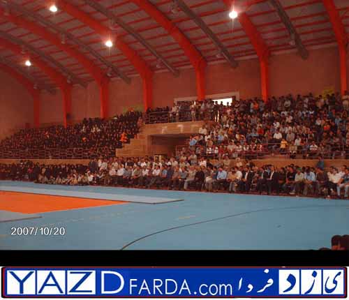 افتتاح مجموعه ورزشی شکیب مهریز با حضور مهندس علی آبادی  (به همراه گزارش تصويري يزدفردا )