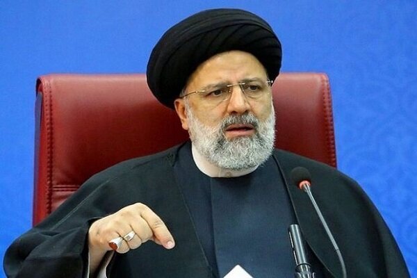 حمایت ویژه دولت از زنان کارآفرین/ بیمه فعالان صنایع دستی قطعی شد