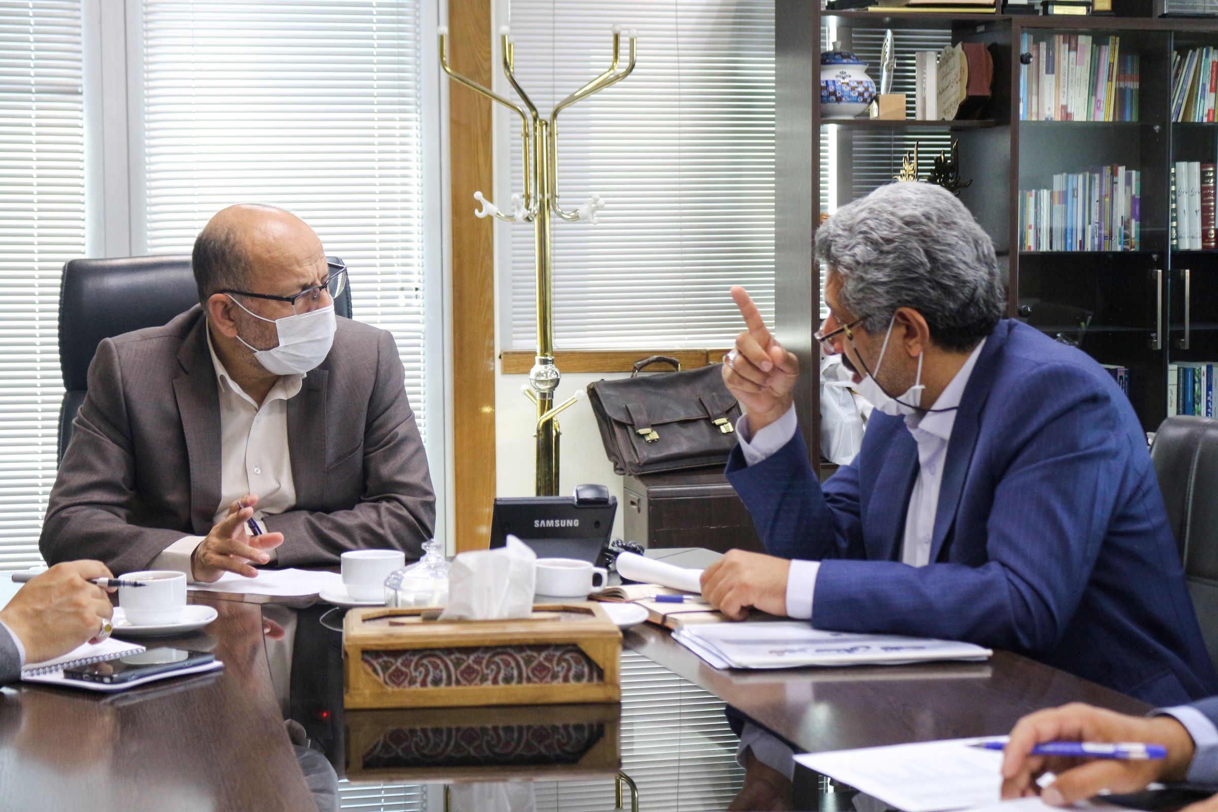 دیدارنماینده مردم اردکان در مجلس شورای اسلامی با مدیر و مسئولان مخابرات منطقه یزد