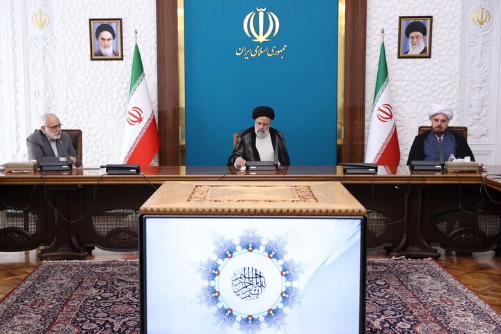 رئیسی دستور جدید صادر کرد/ سند کاهش فقر چیست؟