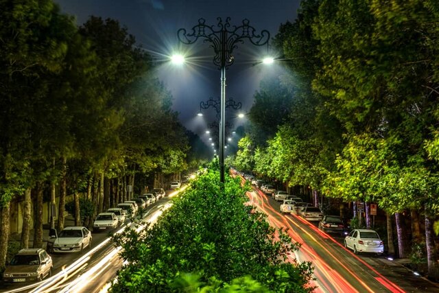 نور مهتابی هوشمند؛ راهی برای رانندگی ایمن‌تر در شب‌های شهر
