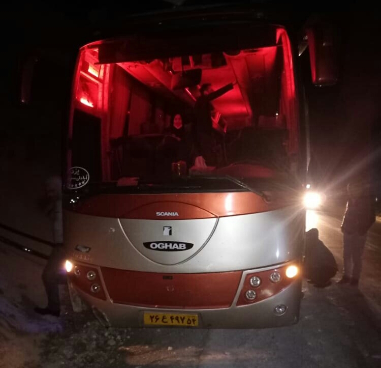 آتش‌سوزی اتوبوس «یزد _ آبادان» در محدوده یاسوج