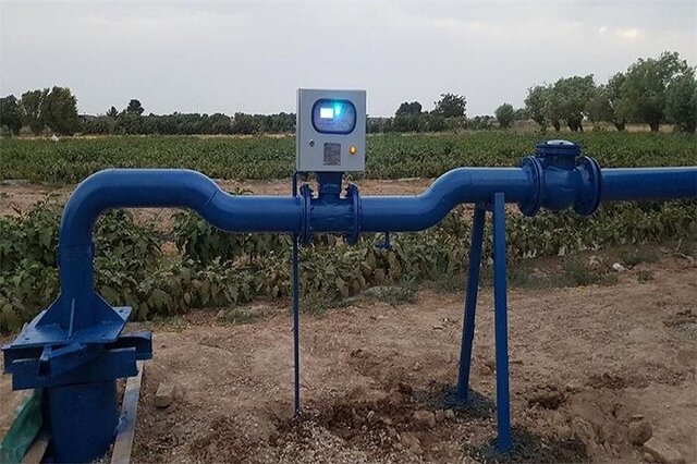 تجهیز 2400 حلقه چاه به کنتور هوشمند آب و برق در استان یزد