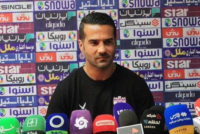 مسعود شجاعی: پرسپولیس نمیخواهد از کورس عقب بماند