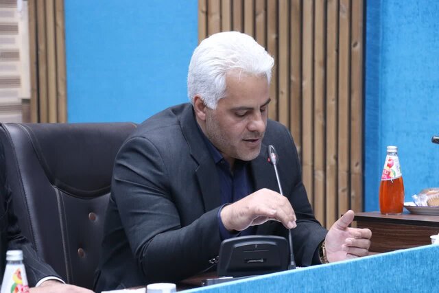 بیش از ۲۲ تن کالای اساسی تنظیم بازار با قیمت مصوب توزیع شد