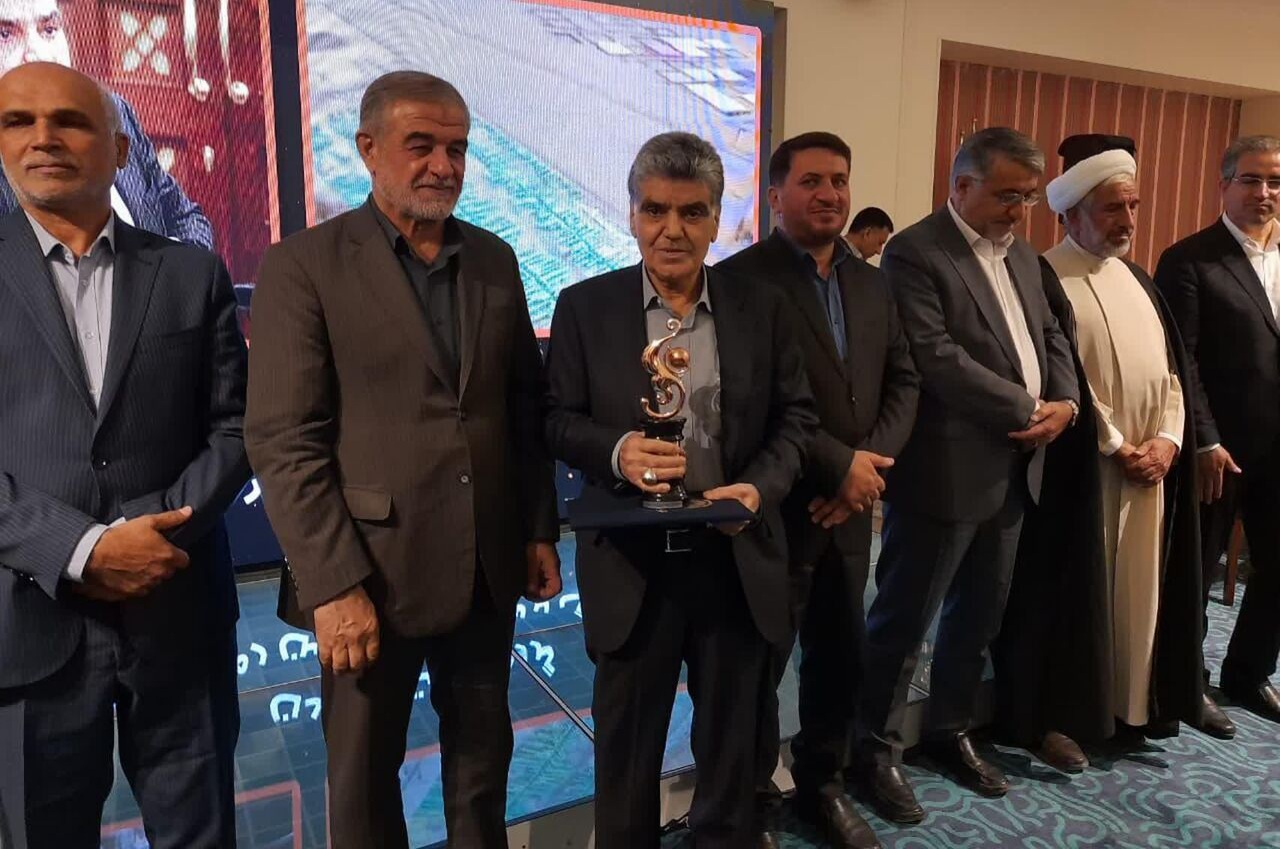 صادرکنندگان نمونه استان یزد تجلیل شدند