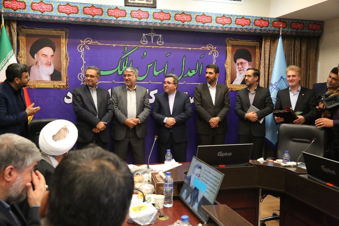 سند رودخانه تفت به نام شرکت آب منطقه‌ای صادر شد