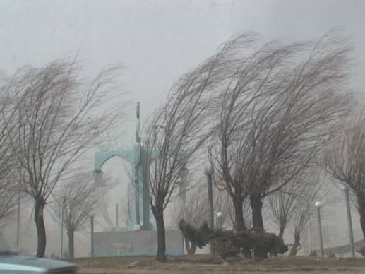 پیش بینی وزش باد نسبتاً شدید در یزد