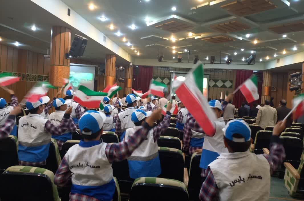 نمونه‌های ترافیکی استان یزد تجلیل شدند