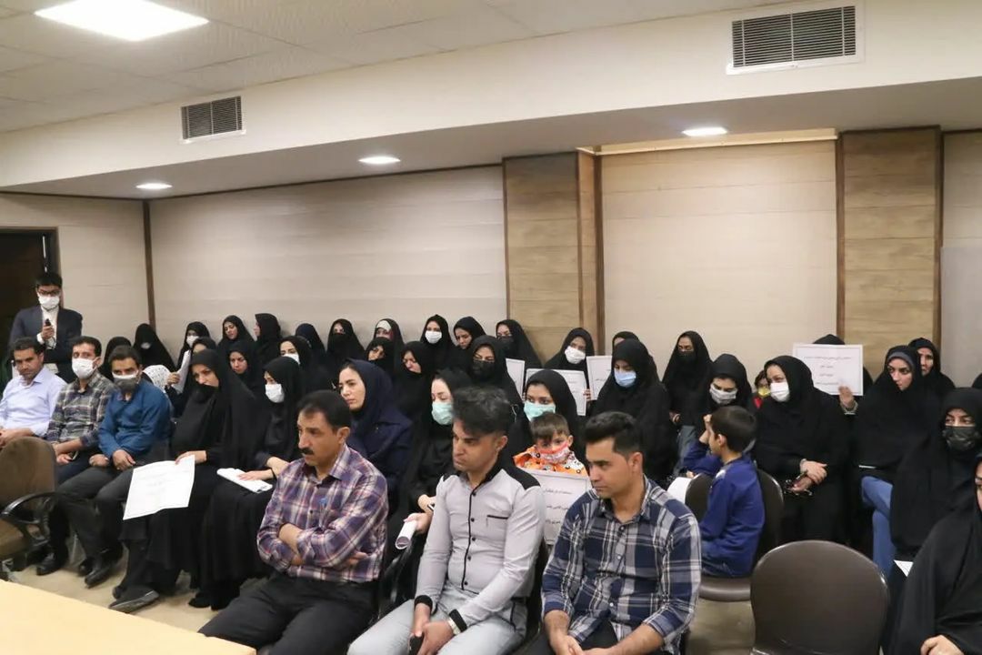 حل مشکل معلمان خرید خدمت مساله‌ای ملی است