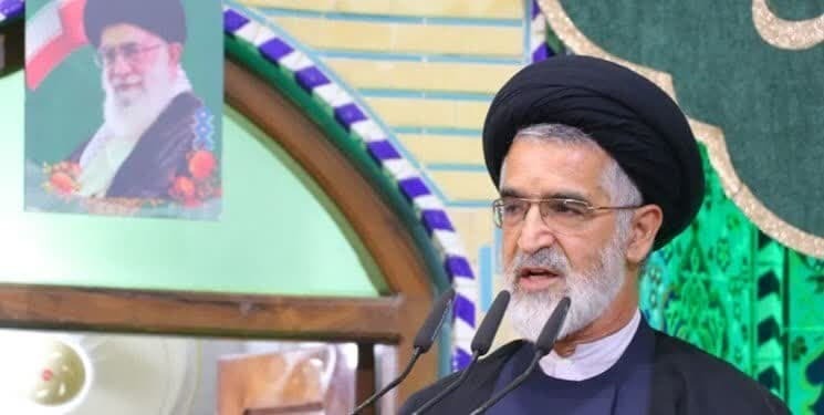 جمهوری اسلامی بهترین نوع حکومت است 