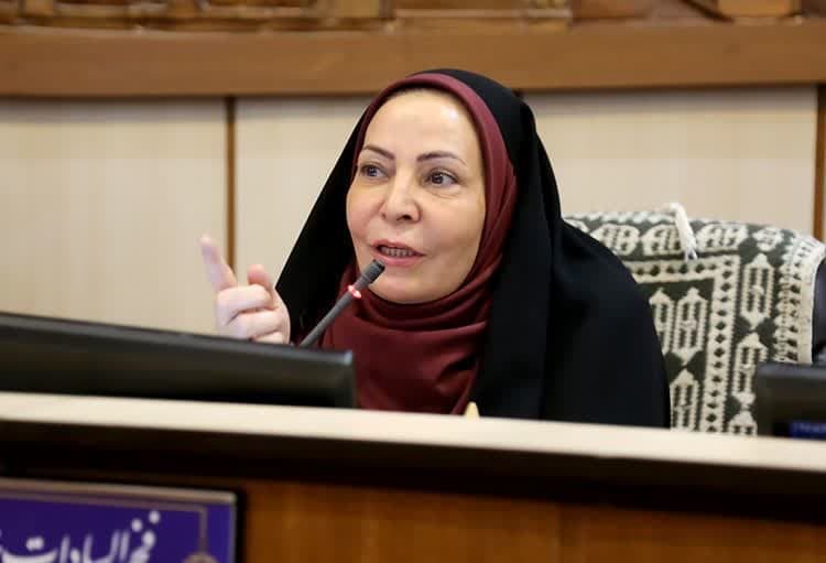 لزوم تقویت نگاه نخبگانی در طراحی بنر‌ها و بیلبورد‌های شهری