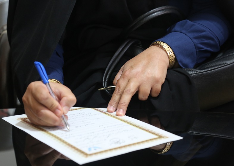 شیرینی به حلاوت آزادی زندانی