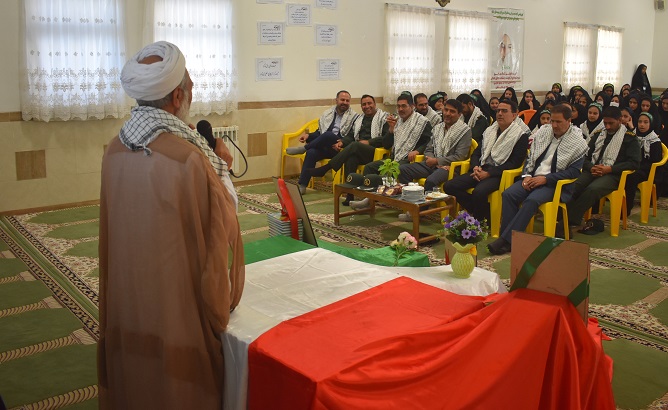 صبحگاه دانش آموزی در آموزشگاه شهید زینلی بهاباد یزد برگزارشد