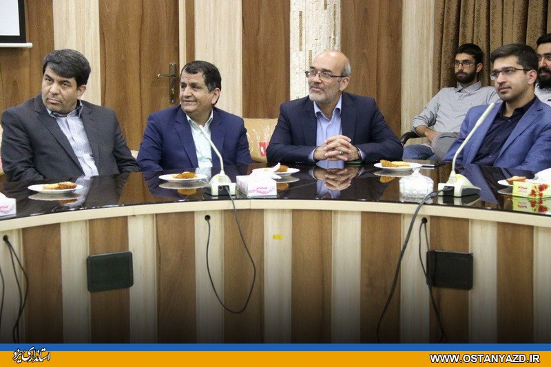 برگزاری جلسه پرسش و پاسخ استاندار یزد با تشکل های دانشجویی