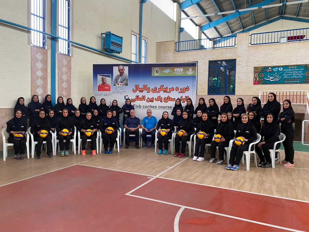 شهرجهانی یزد میزبان دوره مربیگری بین المللی والیبال سطح یک بانوان کشور شد