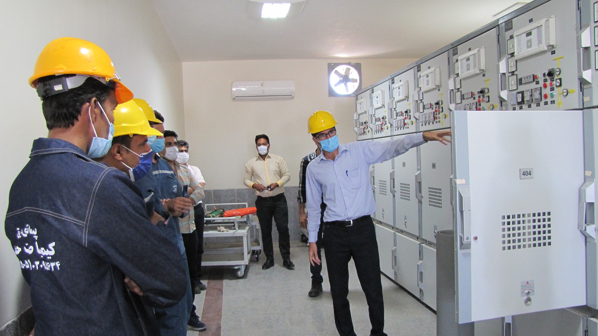 کارگاه آموزش عملی ایمن‌سازی فیدرهای ۲۰ کیلوولت در برق منطقه‌ای یزد