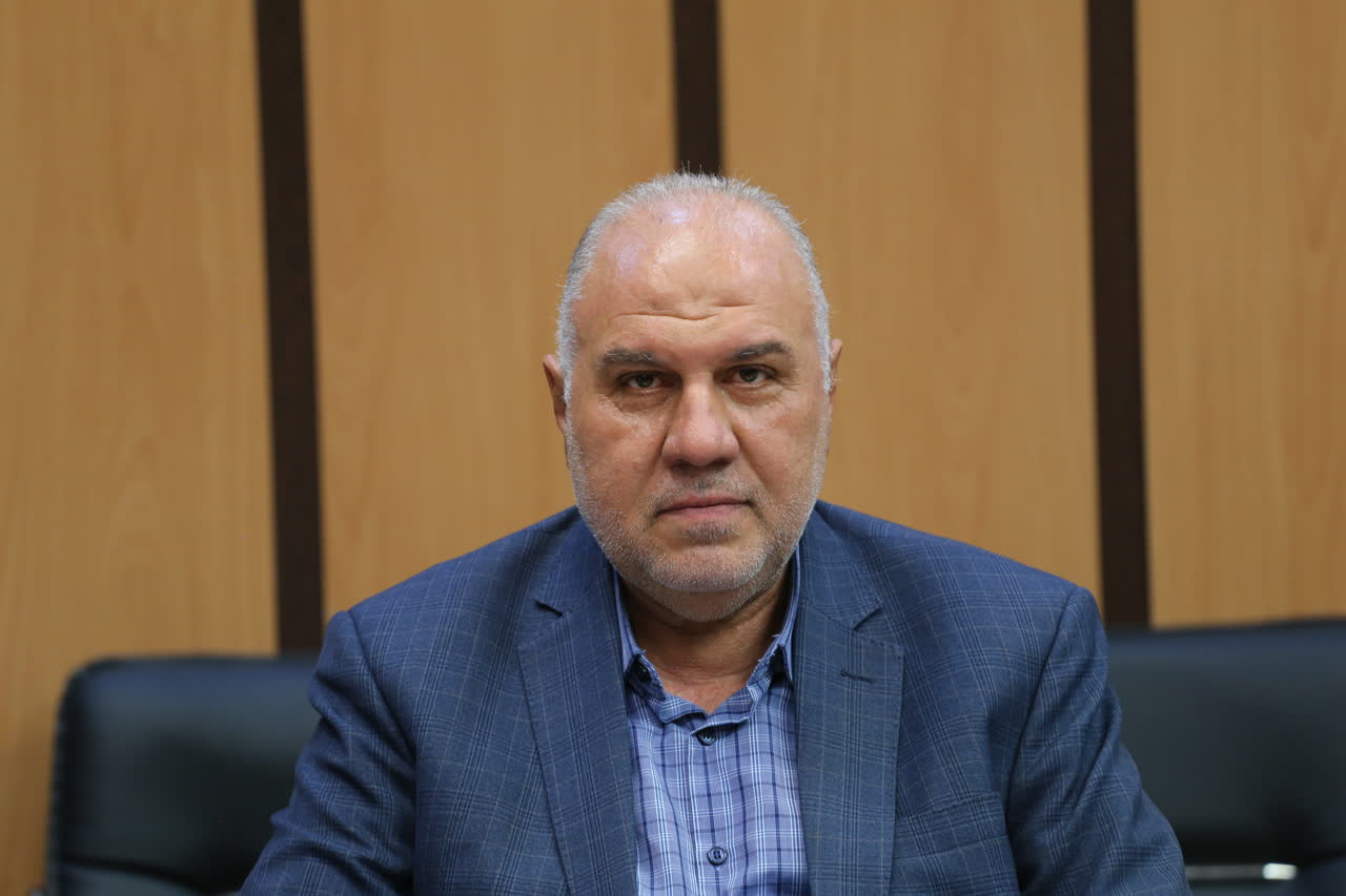 عشقان ملک، رئیس کمیسیون انرژی اتاق یزد: قطعی برق، هزینه تولید را بالا برده است