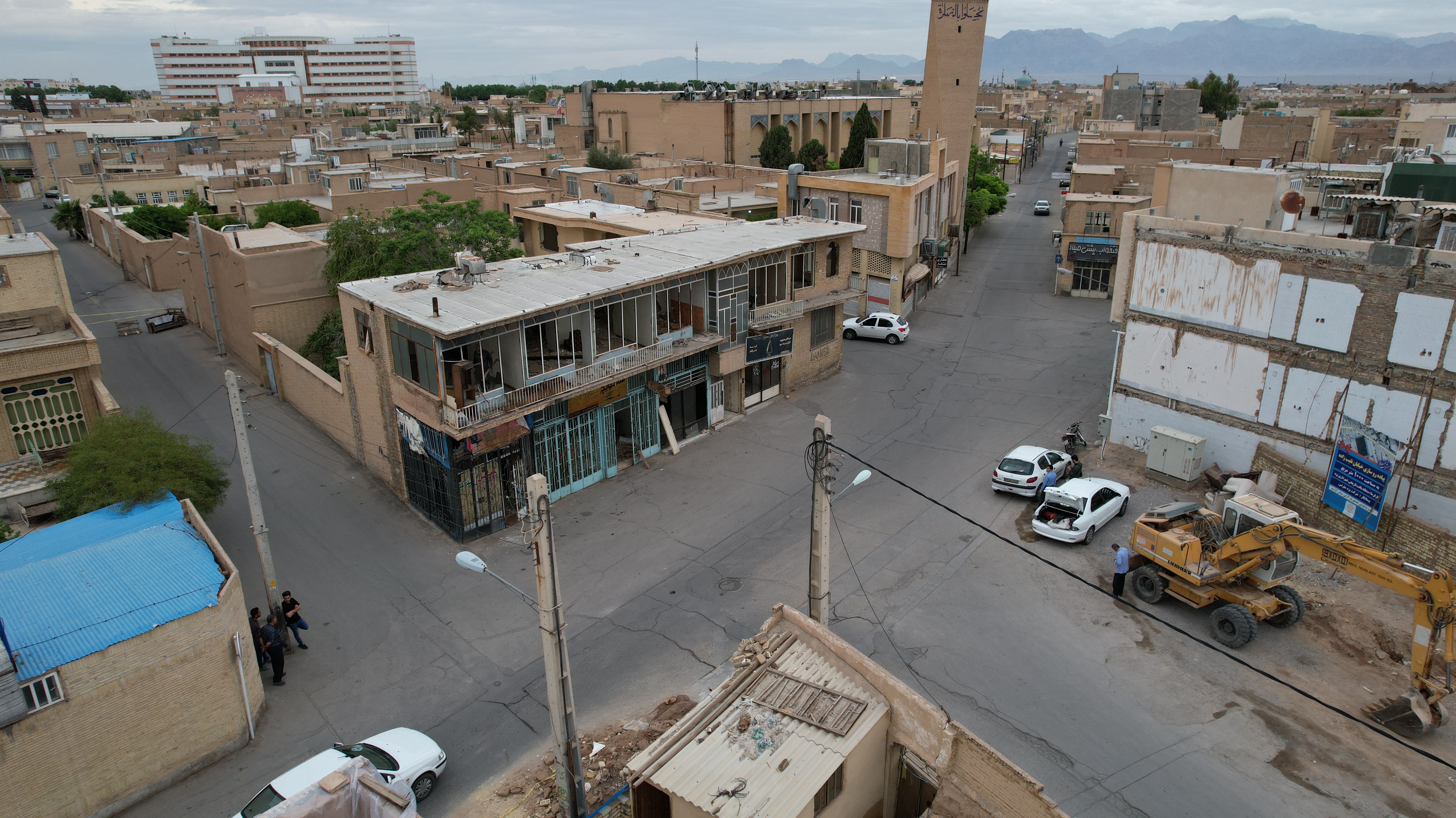 فاز دو تملک و آزادسازی خیابان شهید نقیب زاده آغاز شد
